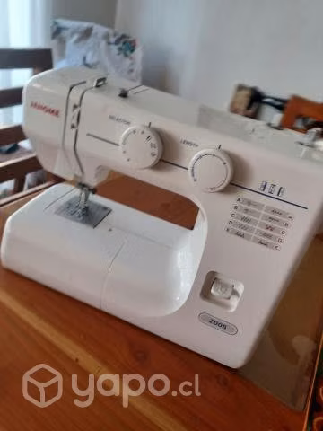 Maquina de coser - Imagen 2
