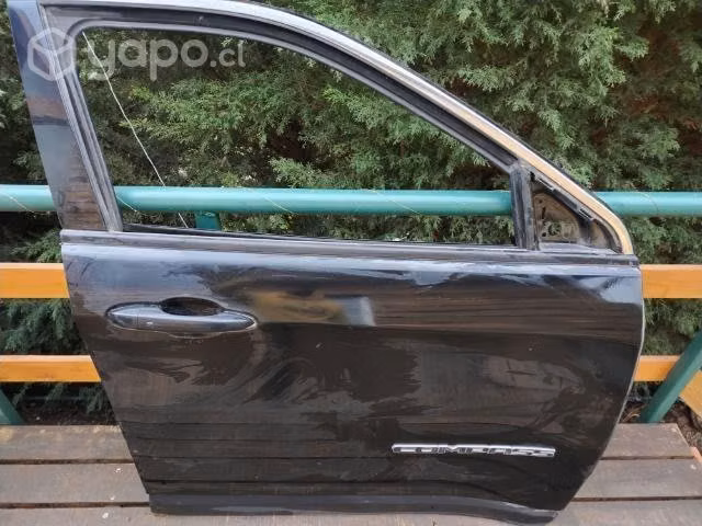 Puerta delantera derecha jeep compass