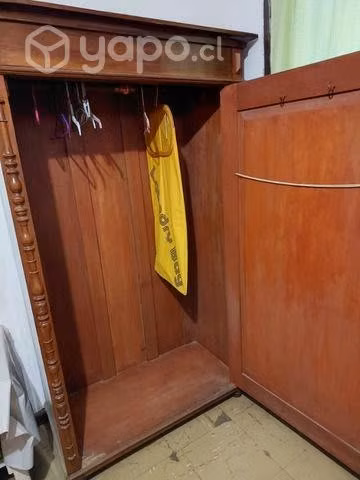 Closet de madera , vintage , - Imagen 2