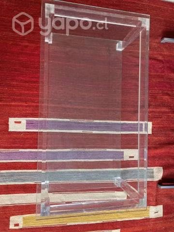 Mesa de acrílico y vidrio - Imagen 4