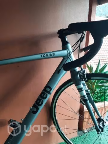 Bicicleta de ruta nueva