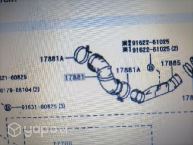Manguera admision Toyota dyna 95 al 2002 - Imagen 3