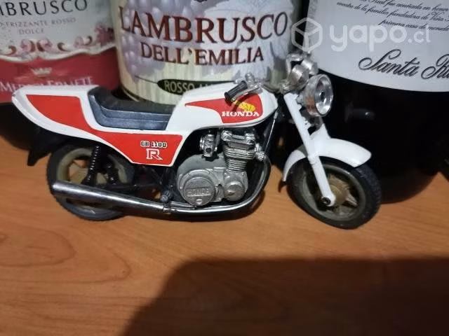 R - cb 1100 honda