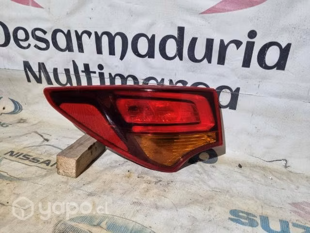 Foco trasero hyundai santa fe 13-16