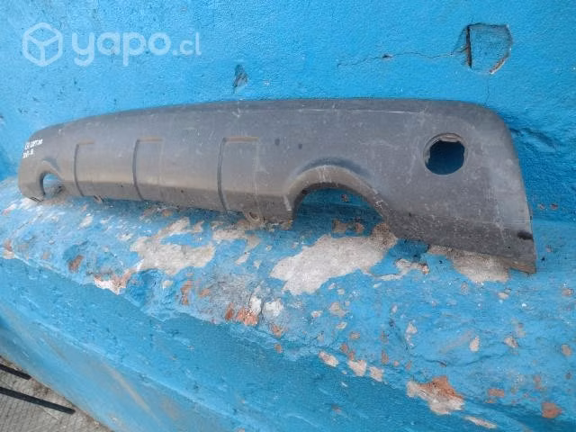 Moldura de parachoque tra Chevrolet Captiva 2007