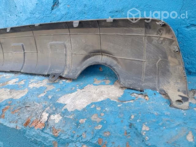 Moldura de parachoque tra Chevrolet Captiva 2007
