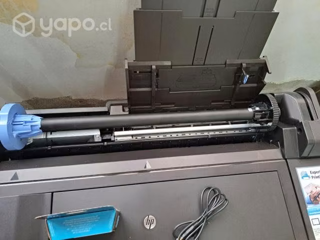Plotter HP T120 - Imagen 2