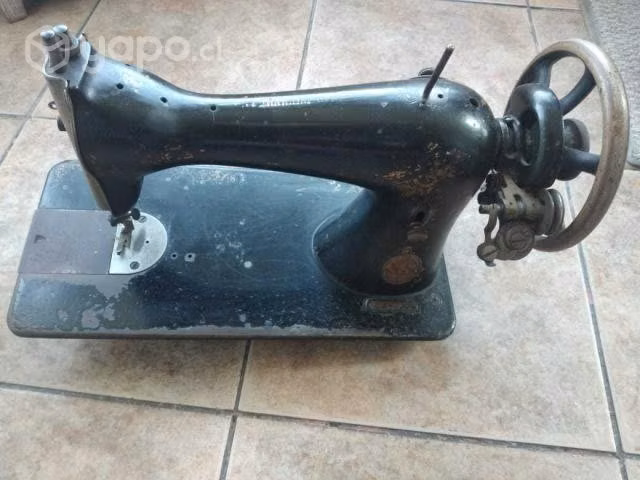 Maquina de coser - Imagen 3