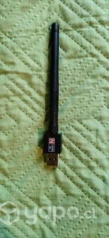 Pack promocinal usb hub, usb wfi, audifonos