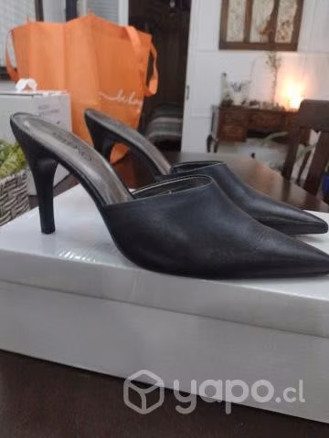 Zapatos vía uno