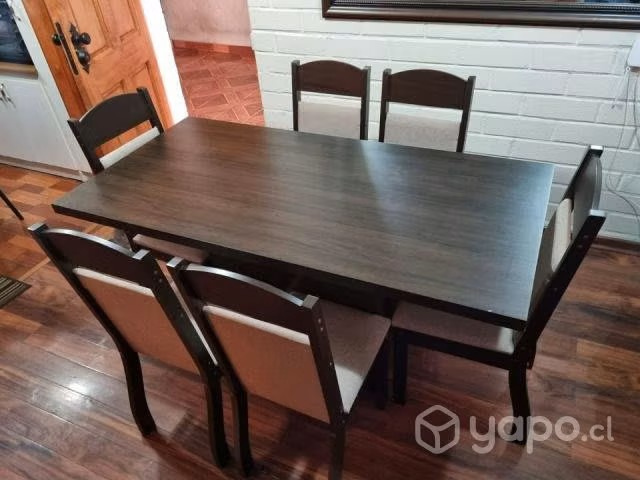 Comedor seis sillas + fundas para sillas