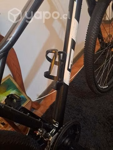 Bicicleta GT Talla M, Aro 29