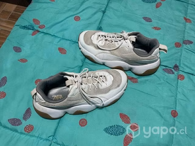 Zapatillas Zara talla 43 - Imagen 2