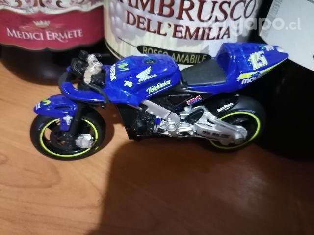 Movistar 15 honda 74 - Imagen 3