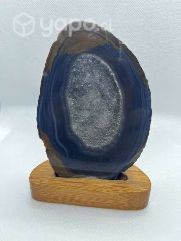 Piedras y escencias