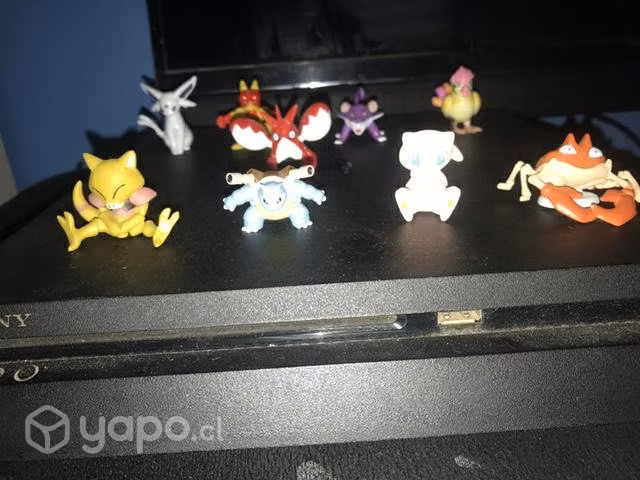 Set de 9 figuras pokemon