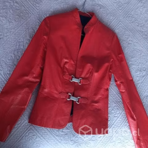 Hermosa chaqueta cuero argentino - Imagen 3