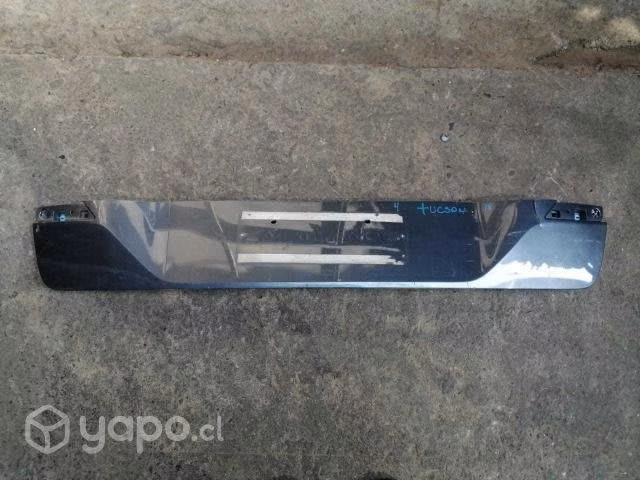 Moldura portalon hyundai tucson 2018 original