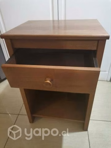 Velador Semi nuevo