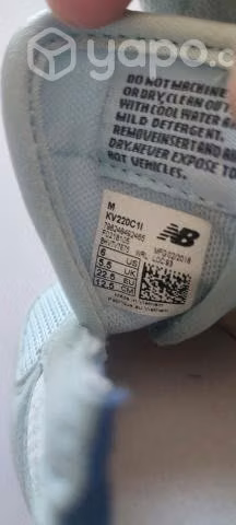 Zapatillas diferente modelos - Imagen 6