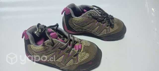Zapatillas diferente modelos - Imagen 3