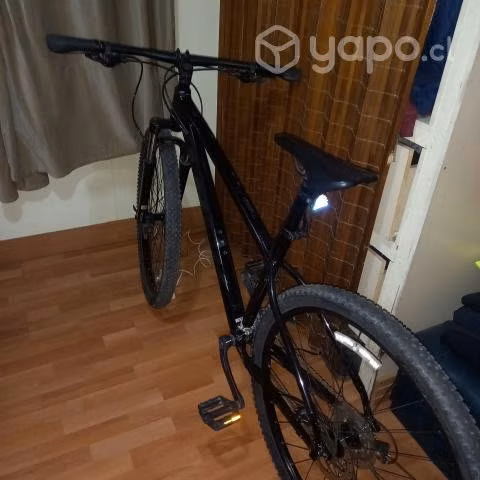 Bicicleta Trek Marlin 5 ARO 29
