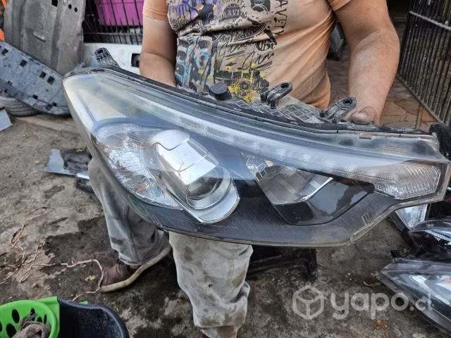 Optico derecho Cerato 2014 2016 led detalle mica - Imagen 2