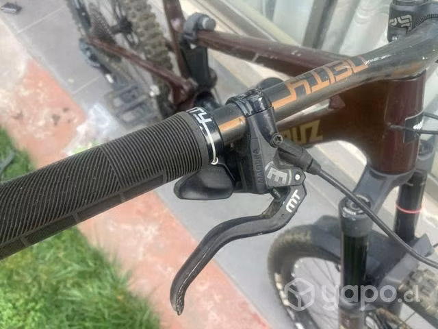 Bicicleta Santa Cruz nomad - Imagen 3