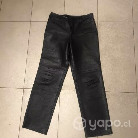 Pantalones cuero