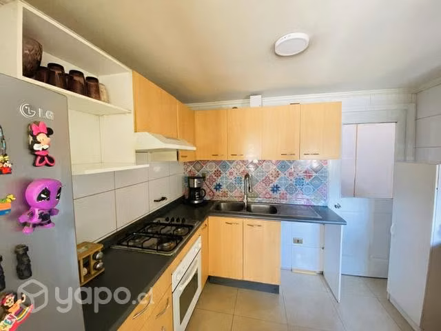 Cómoda casa Huechuraba 4D 3 B condominio - Imagen 5
