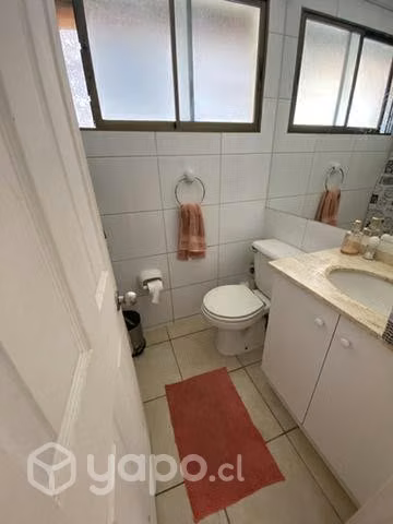 Cómoda casa Huechuraba 4D 3 B condominio - Imagen 11