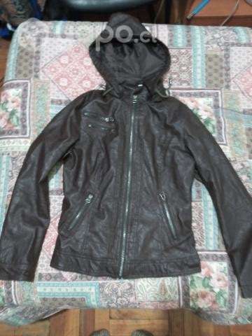 Chaqueta cuerina mujer cafe oscuro