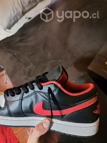 Jordan 1 low 9.5 us (43) - Imagen 6