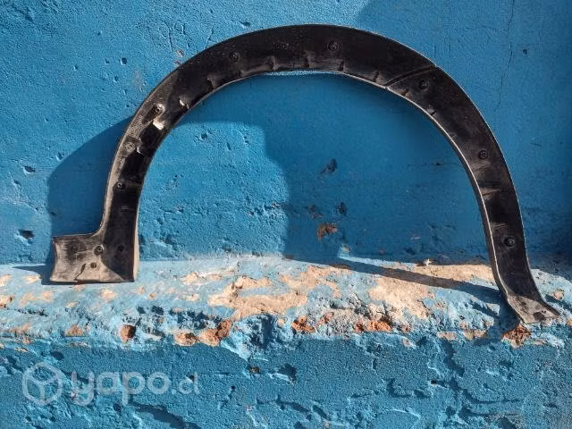 Moldura del izq Fiat Strada 2001-2007 - Imagen 5