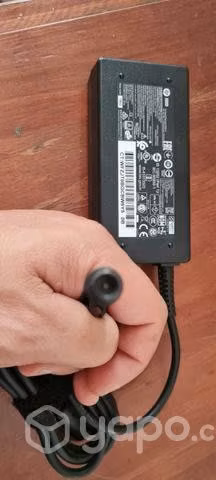 Cargador de notebook hp 19.5v 3.33A original