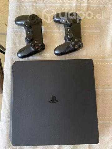 PS4 slim 1 TB