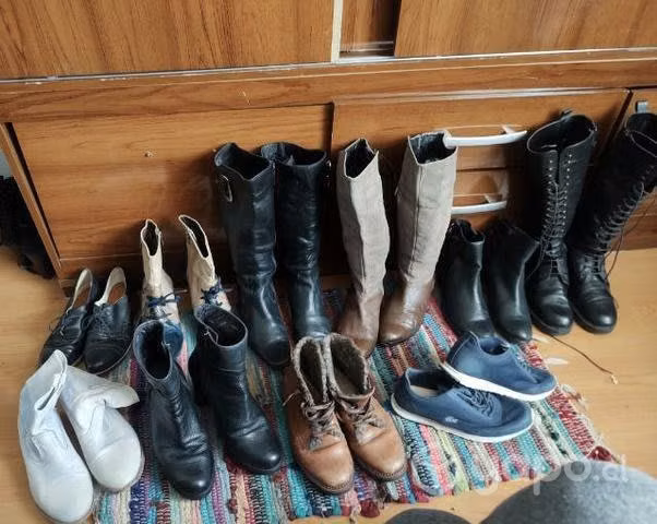 Lote de zapatos de cuero