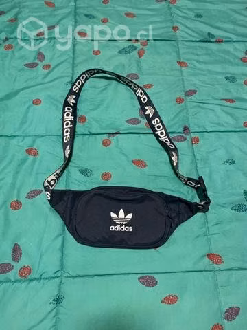 Banano Adidas original