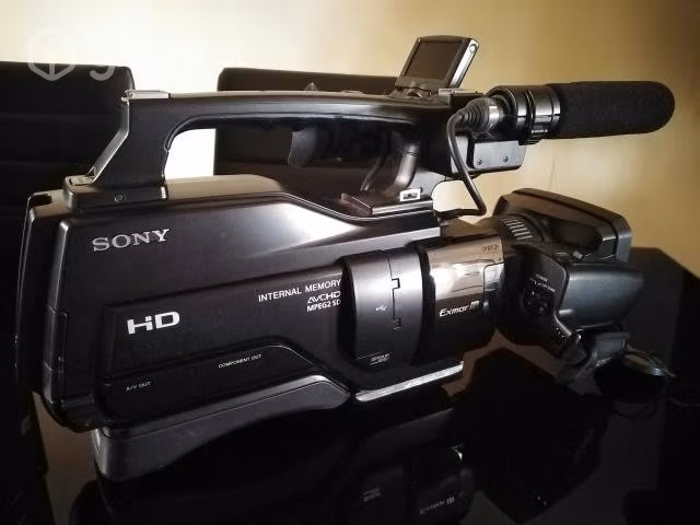 Camara de video profesional Sony HXR-MC2000