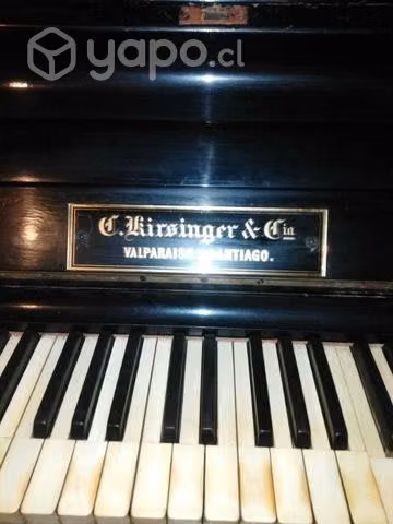 Antiguo piano kirsinger - Imagen 2