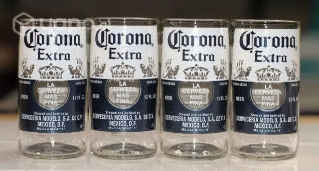 Vasos echo de botellas