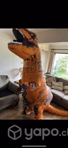 Dinosaurio inflable