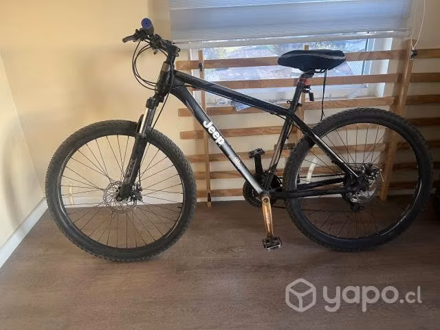 Bicicleta aro 27.5 marca Jeep modelo Vesubio