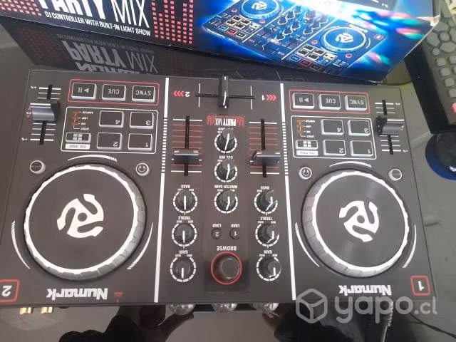 Numark Party Mix