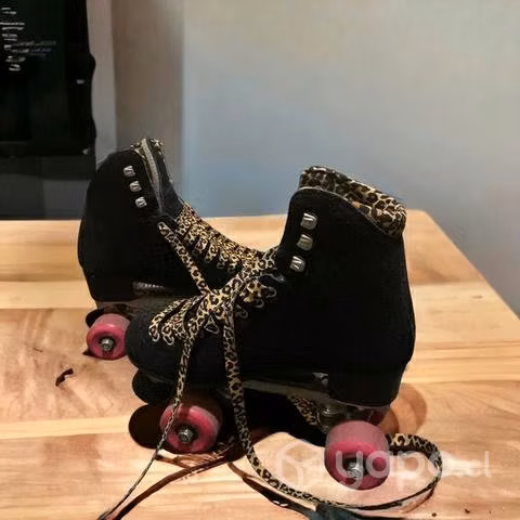 Patines moxi Panther talla 37 nuevos mas accesorio