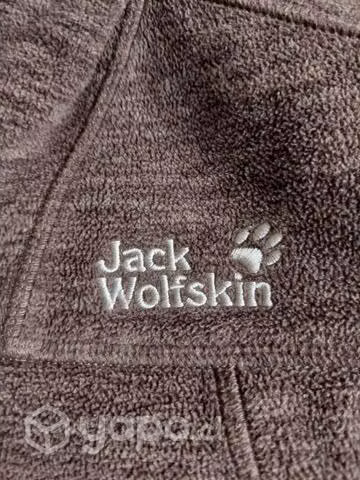 Poleron Hombrw Jack Wolfkins