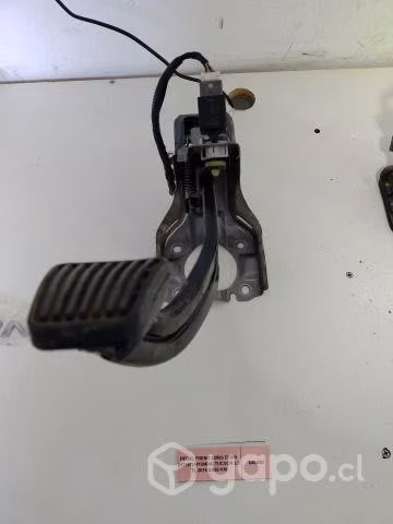 Pedal Freno 32800-D3000 (HT167) Hyundai Tucson 2.0