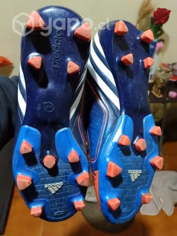 Zapatos de fútbol Adidas #40 35 mil solo wasap