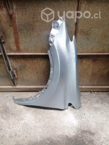 Tapabarro izquierdo toyota rav4 2017 original