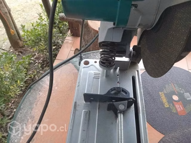 MAKITA (usada 1 vez + dos discos de regalo)